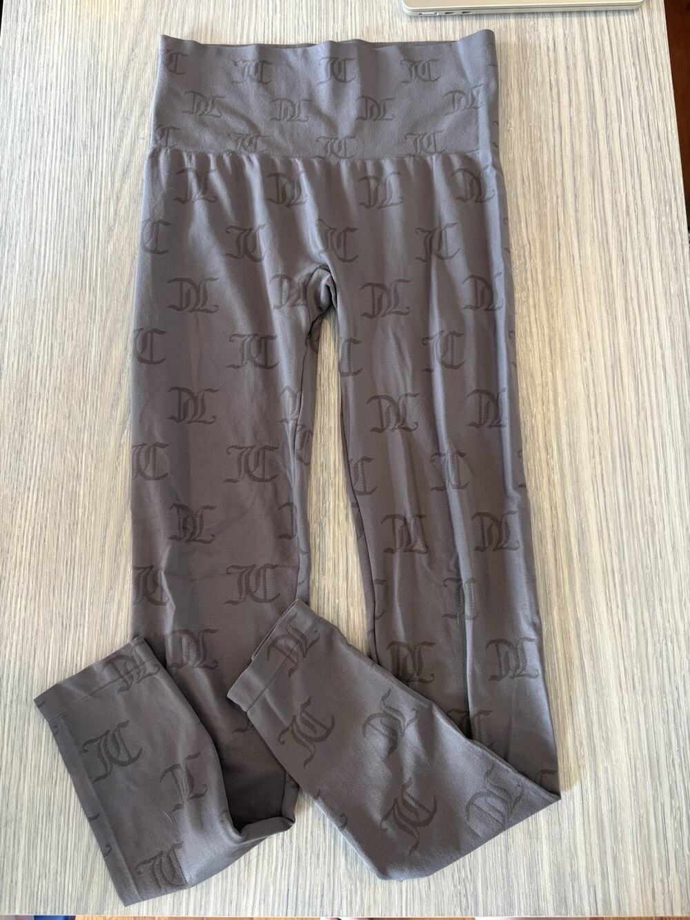 Juicy Couture Women's Sleepwear Pants Size Small Gray Logo Elastic Waist Stretch